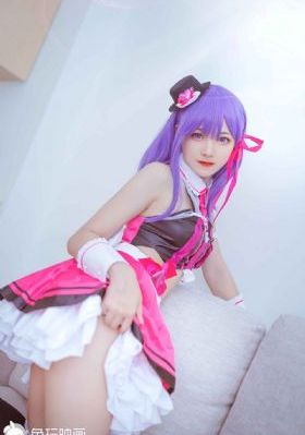 小村春色成刚