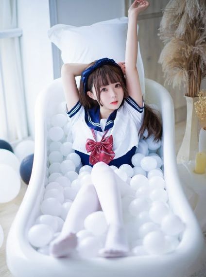 傅菁