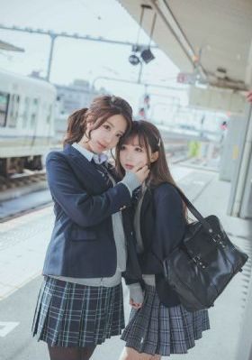 四月女友